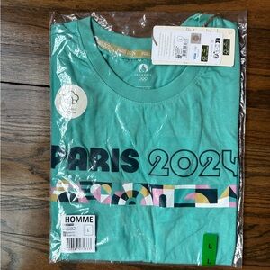 New in Bag Paris Olympics T Shirt